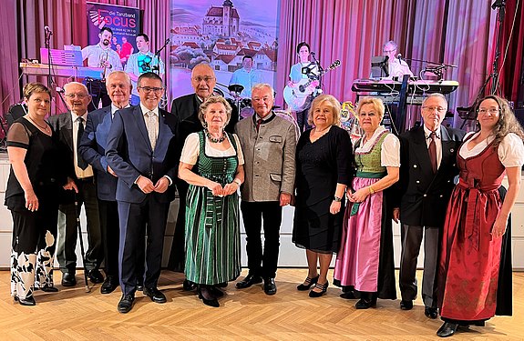 Bezirksseniorenball in Poysdorf Bezirksseniorenball in Poysdorf