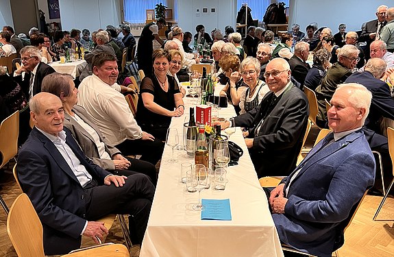 Bezirksseniorenball in Poysdorf Bezirksseniorenball in Poysdorf