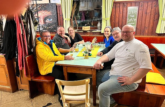 Unterwegs in Betrieben und bei Veranstaltungen Unterwegs in Betrieben und bei Veranstaltungen