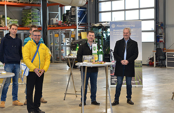 Unterwegs in Betrieben und bei Veranstaltungen Unterwegs in Betrieben und bei Veranstaltungen